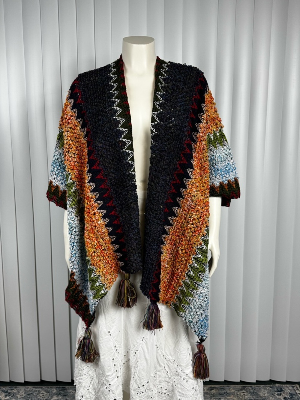 Colorful Crochet Patterned Ruana Shawl – Boho Tassel Wrap – NWOT - Picture 2 of 9